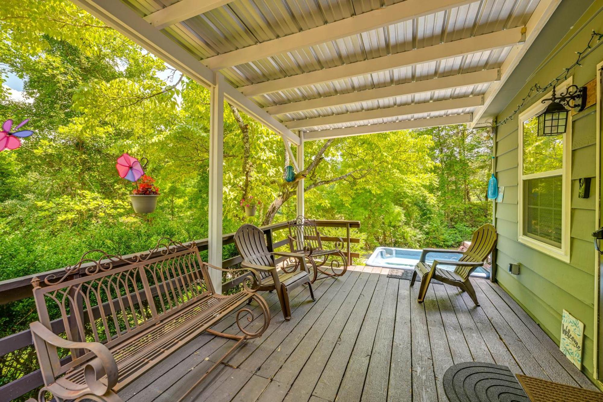 Whittier Vacation Rental Cabin With Private Hot Tub Екстер'єр фото
